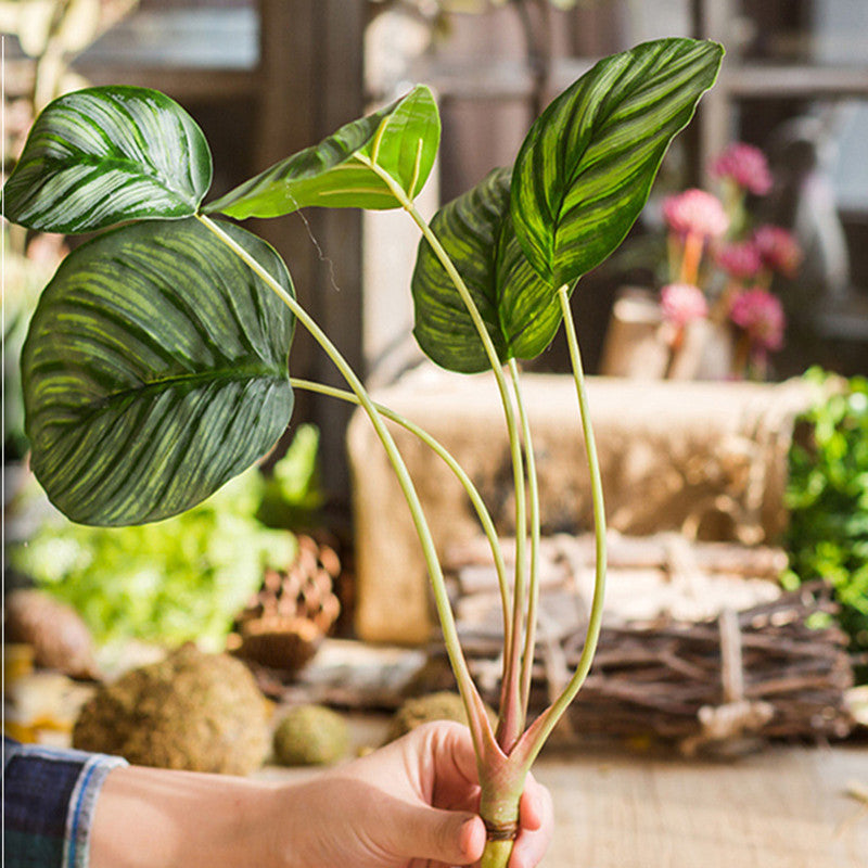 Green plant simulation flower