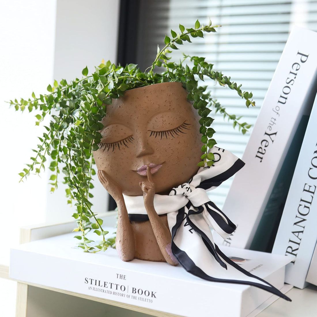 Green Plant Resin Flowerpot